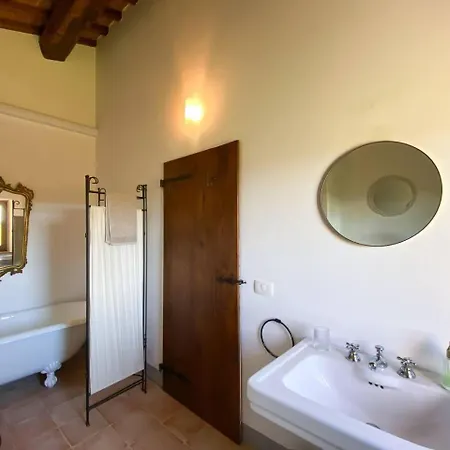 Charming 10 Pax In With Private Pool *